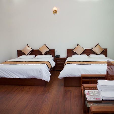 Hotel Nguyen Phuoc Plây Ku Exterior foto